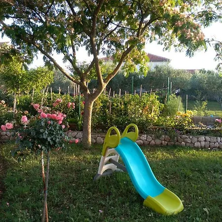 Apartament Ema